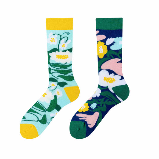 Lotus Bloom Socks - TheSockWave
