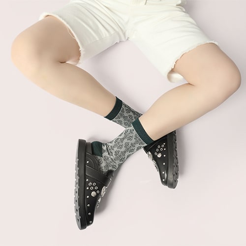 Midnight Blossom Sock - TheSockWave