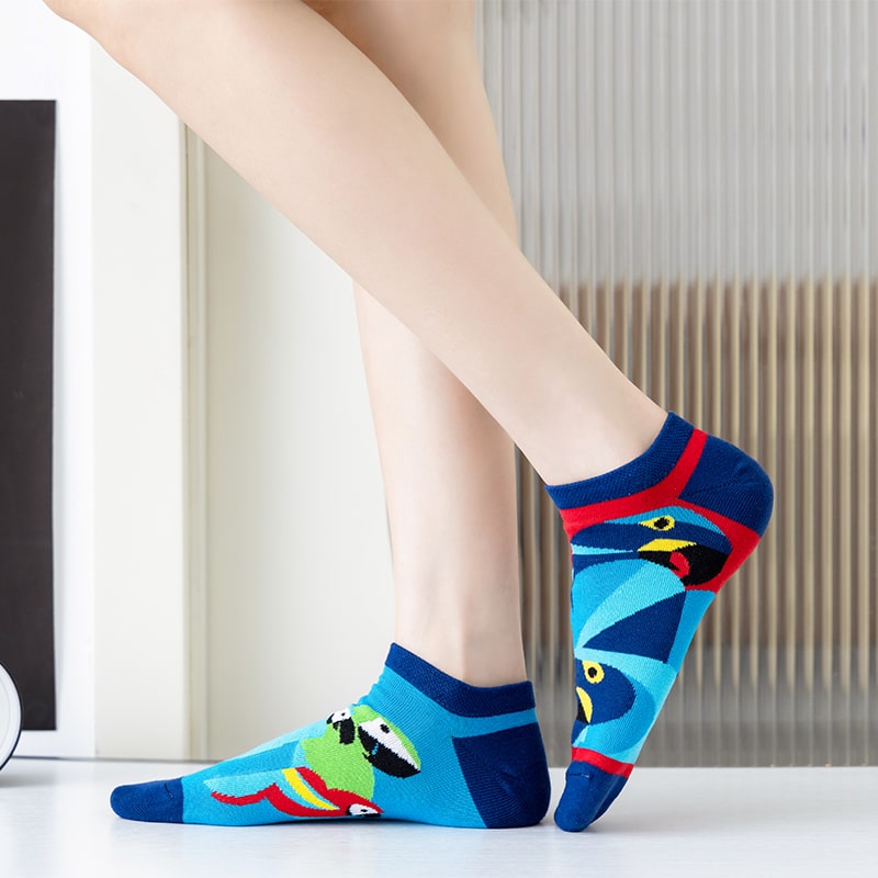 Twin Blue Parrot Socks | TheSockWave